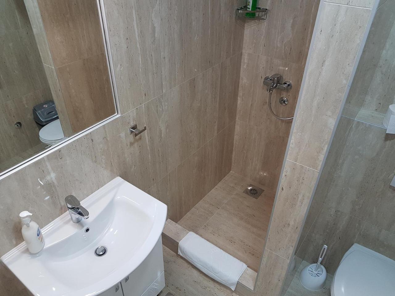Apartman Simic 2 Valjevo Exterior photo